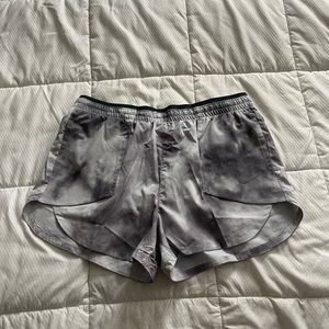 Nike Tempo Luxe Icon Clash, women’s running shorts size medium